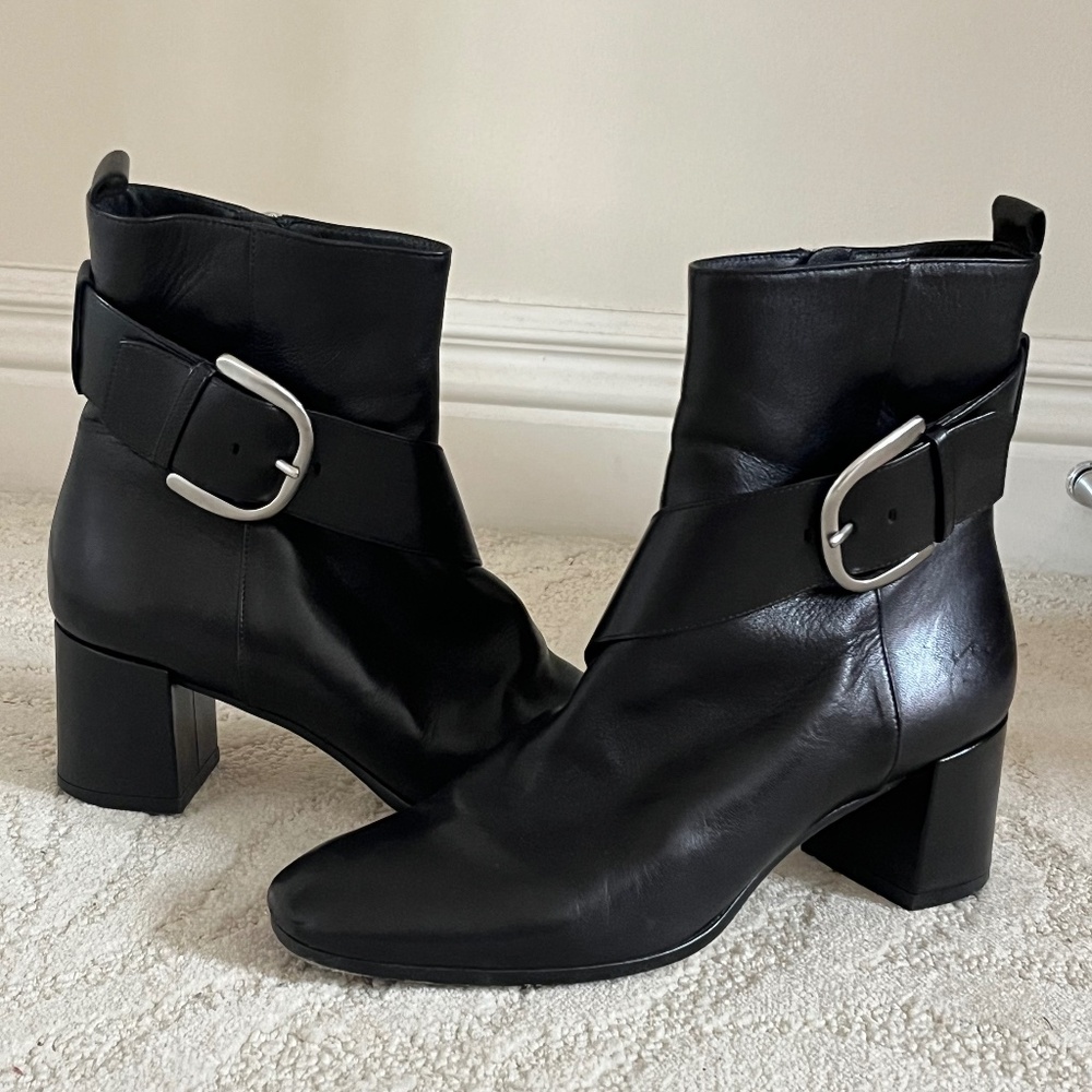 M. Gemi boot with buckle